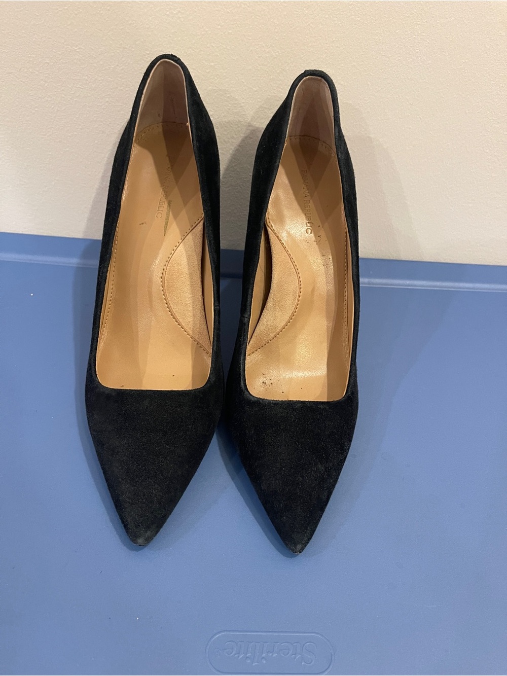 Banana Republic Black Suede Pointed-Toe Pumps